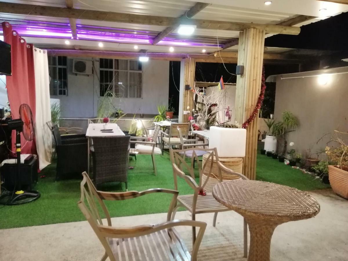 Residence Les Bambous B&B Mahébourg Екстериор снимка